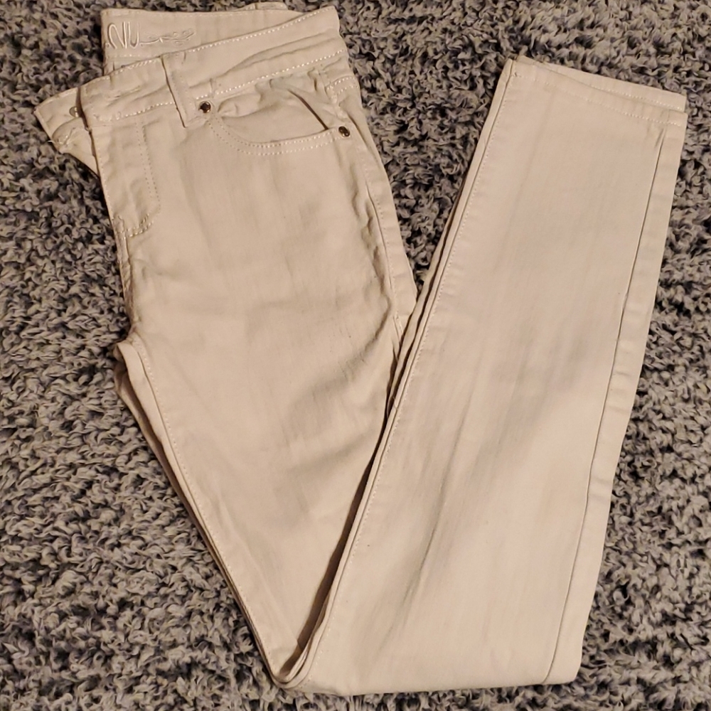White jeans